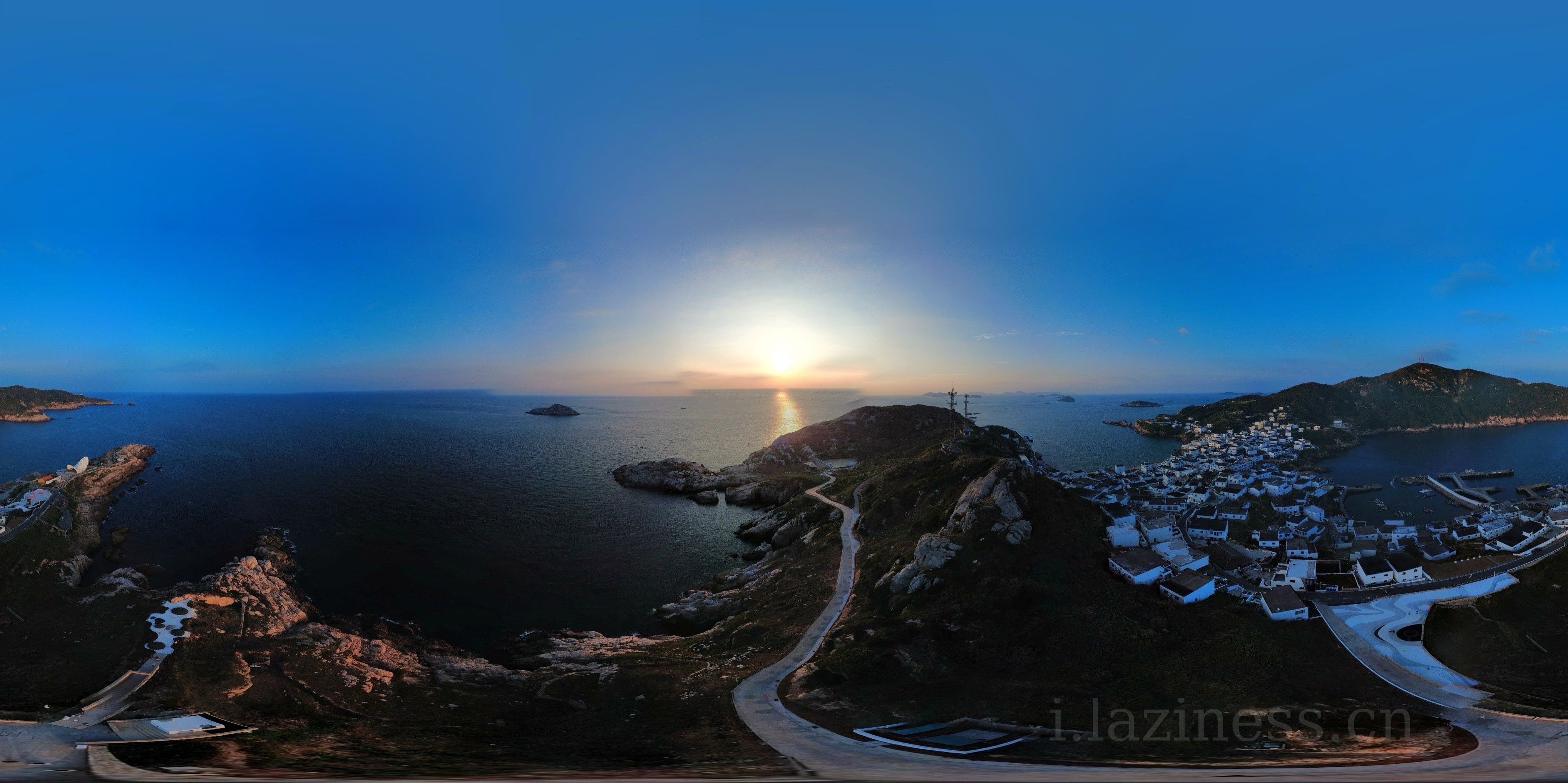 XX大学定制PPT模版